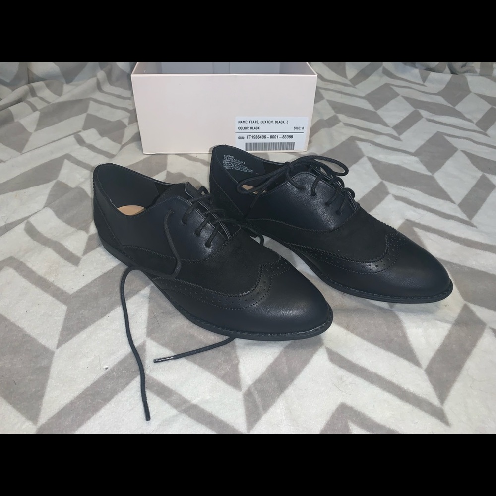 Black shoes